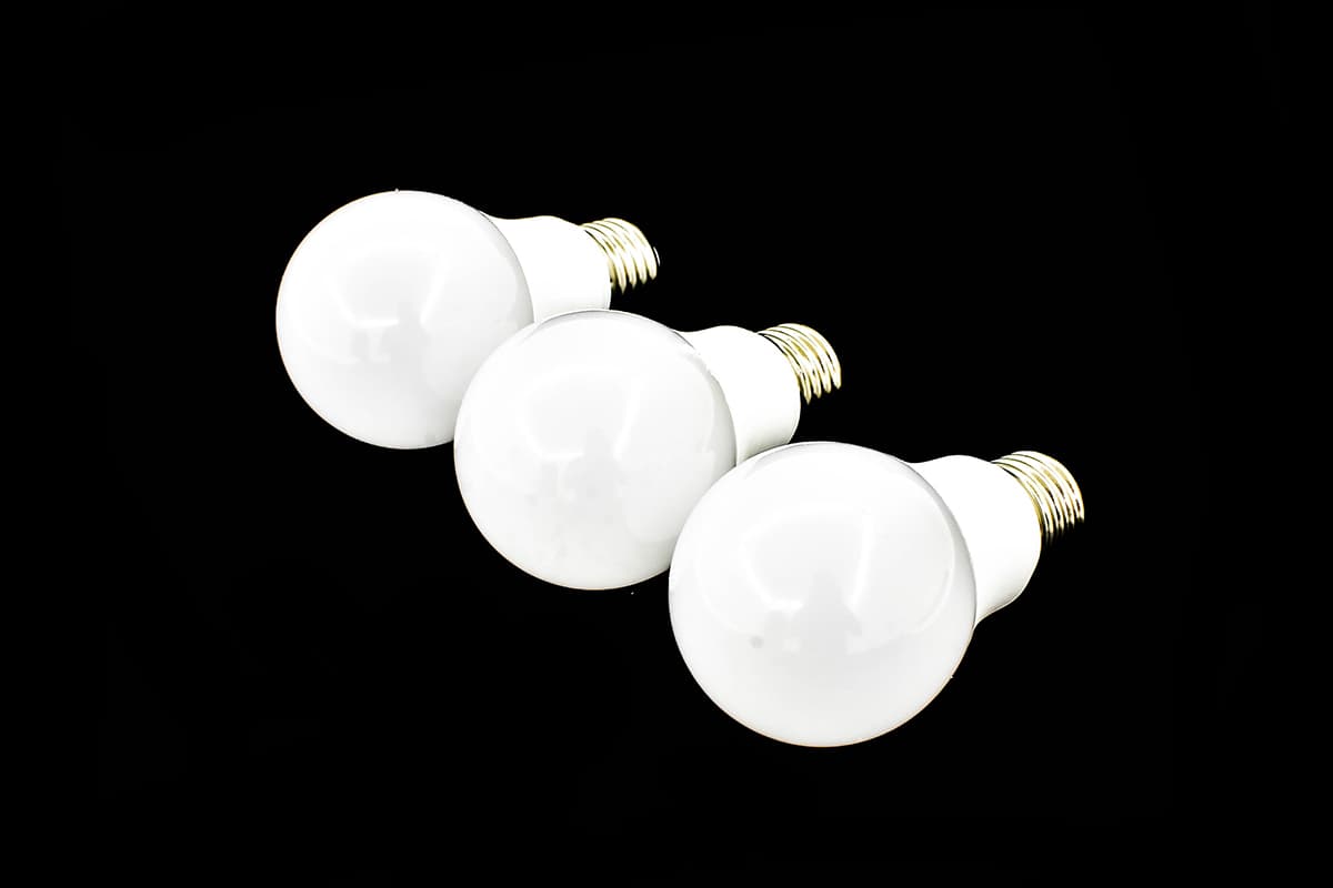 Foco LED 8.5W Luz de día (luz blanco) paquete de 3 piezas
