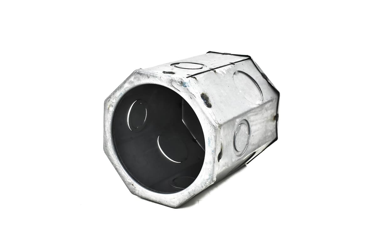 Bote integral para lámpara Spot 75 w con plafon 11.5 cm de alto