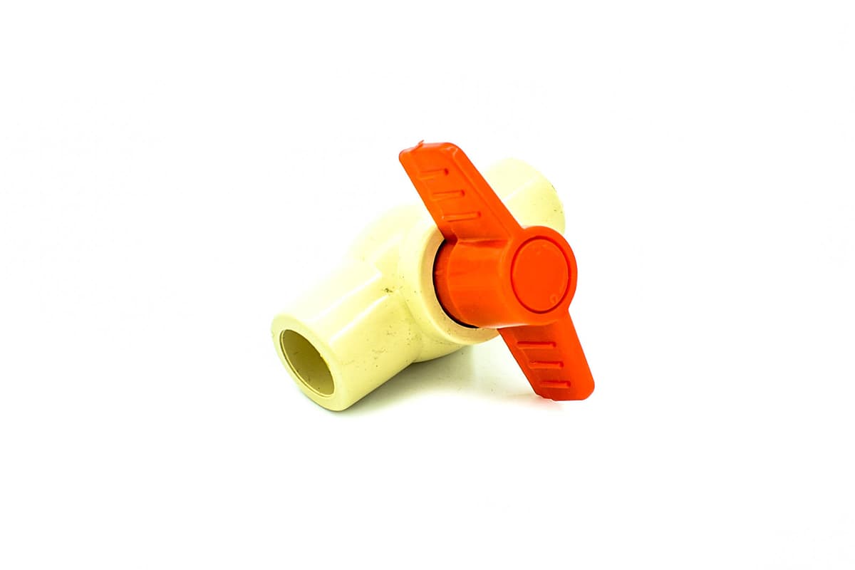 Válvula de bola CPVC 13 mm (1/2")