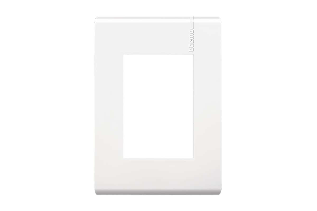 Tapa de 3 módulos color blanco