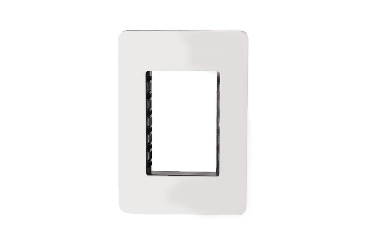 Tapa de 3 ventanas chasis color negro N1373-BN