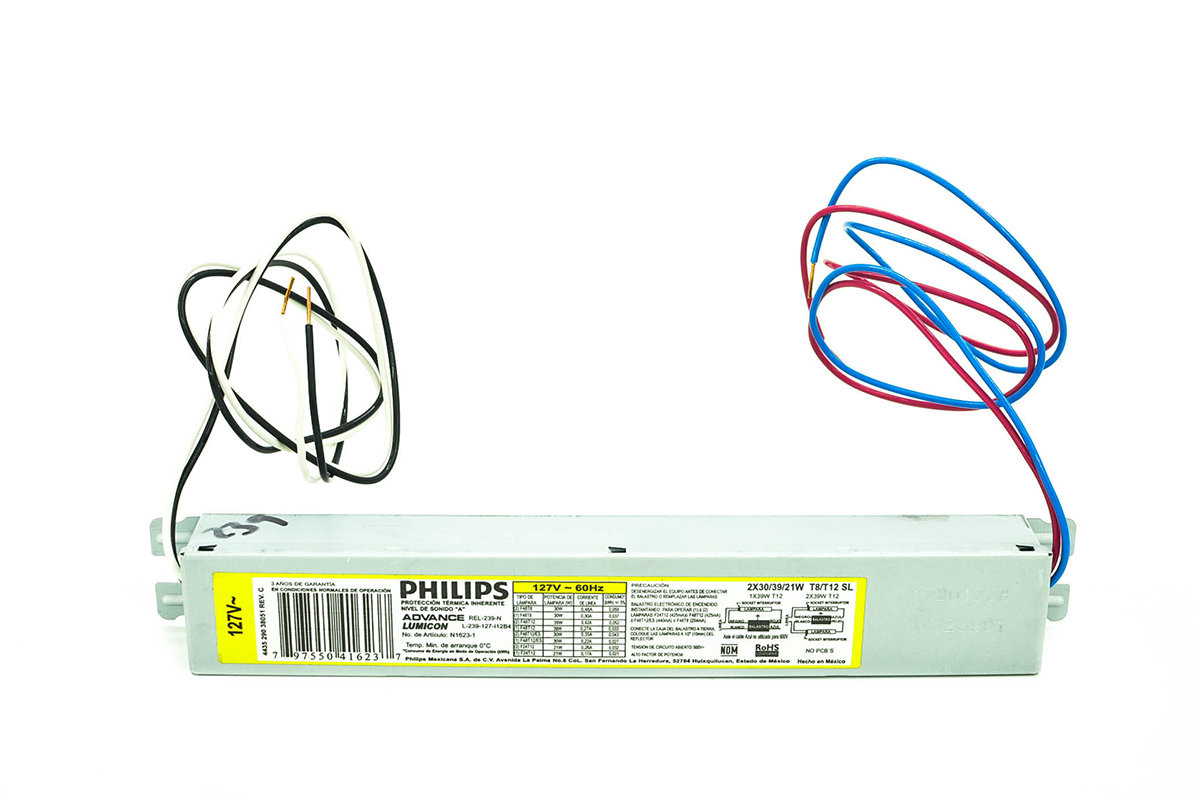 Balastro electrnico para 2 lmparas de 39 w