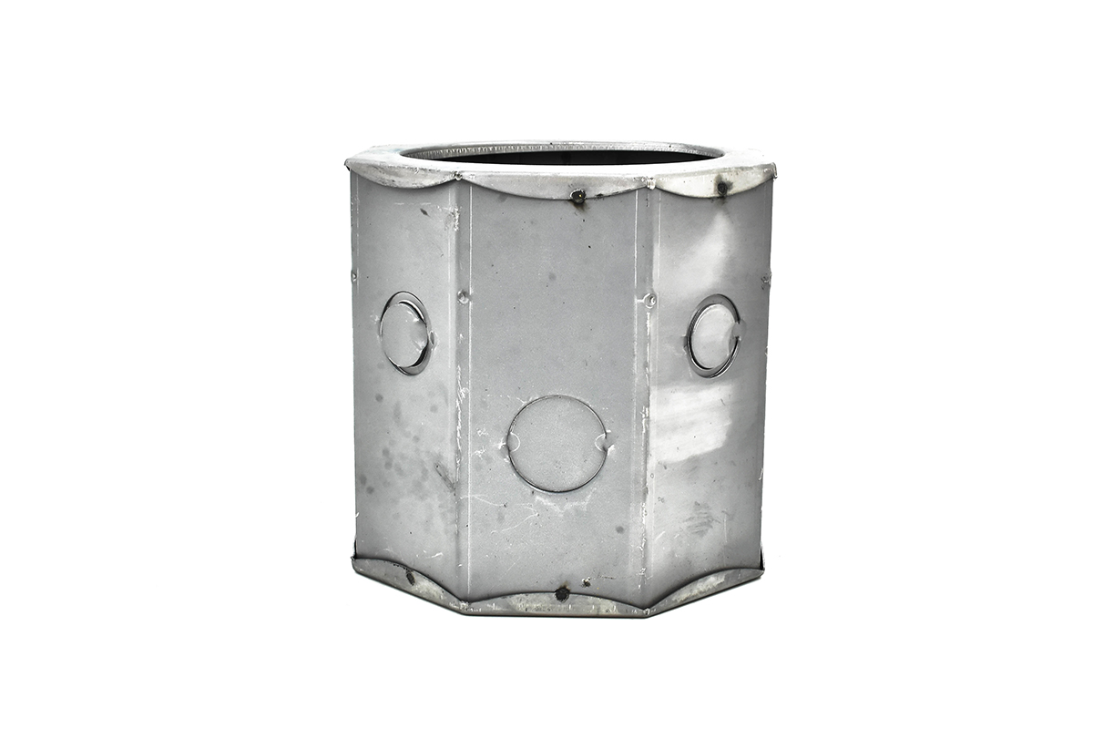Bote integral para lampara Spot 75 w con plafn 15 cm de alto