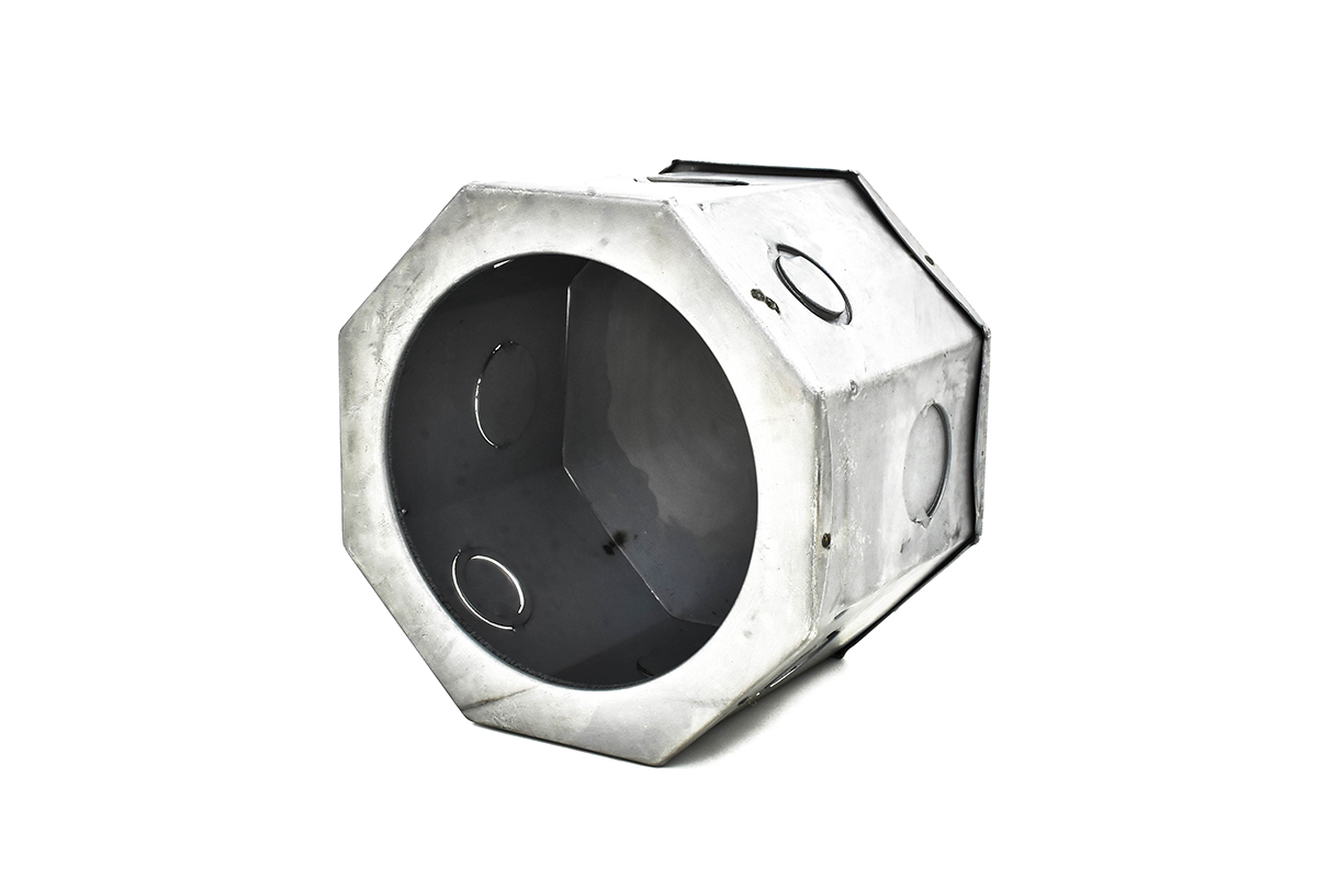 Bote integral para lampara Spot 75 w con plafon 11.5 cm de alto