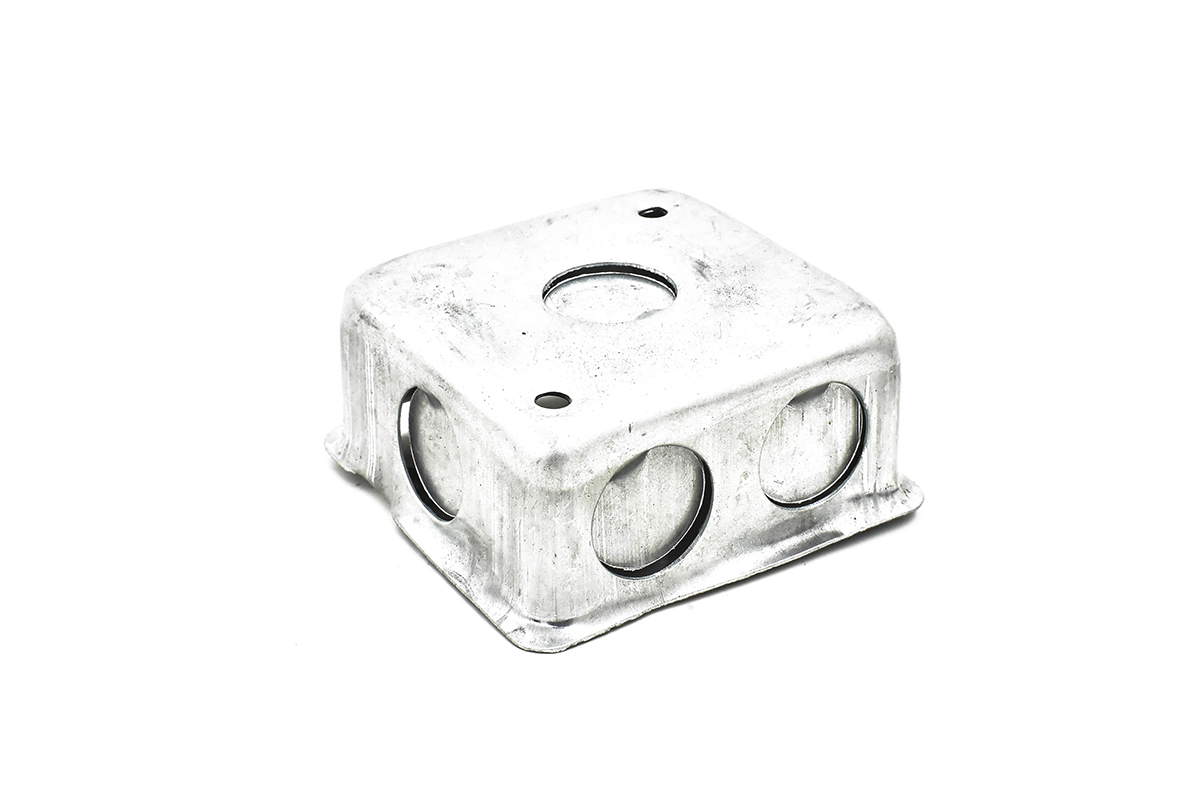Caja cuadrada galvanizada 13 mm 3