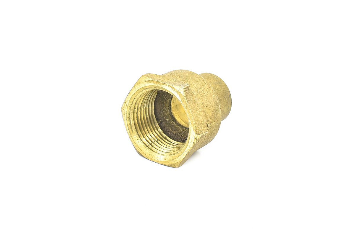 Cople de cobre con interior reducido de fierro 25 x 19 mm 