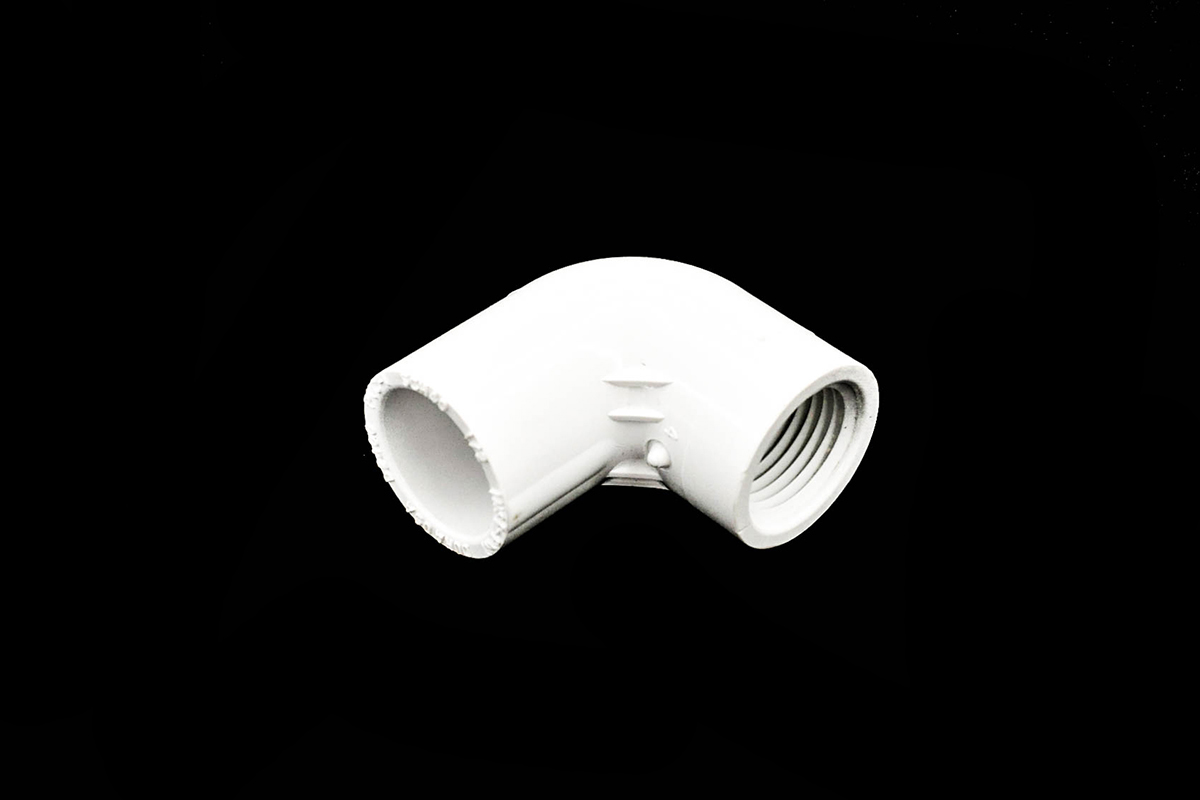 Codo hembra hidrulico 13 mm (1/2