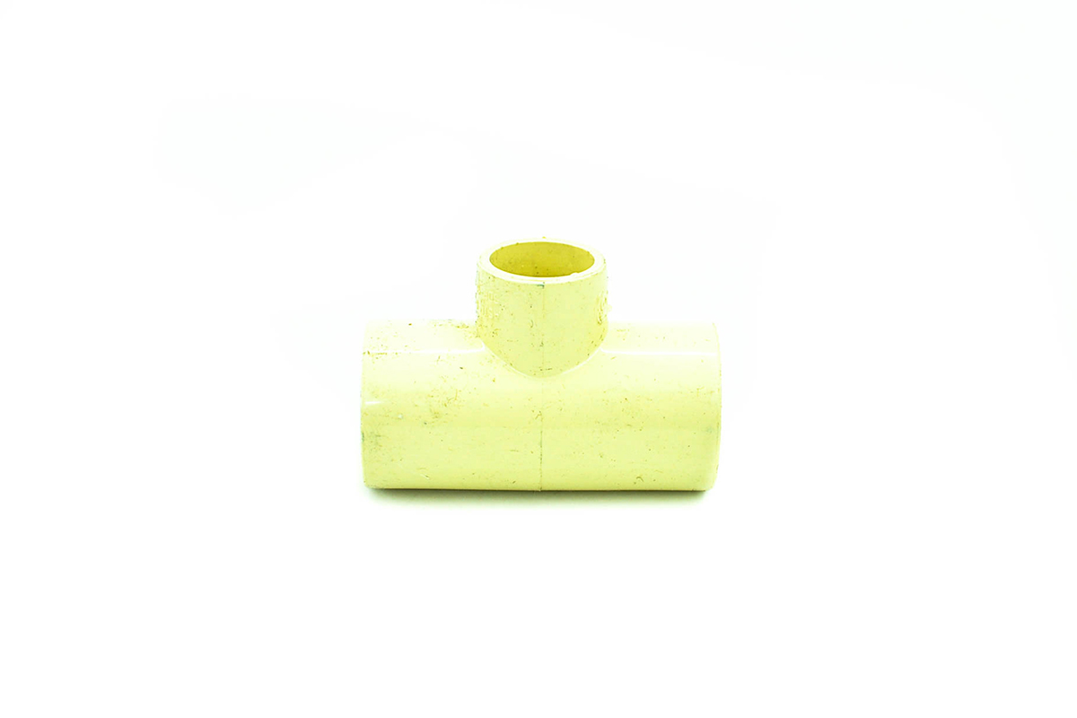 Tee reducida CPVC 19 x 19 x 13 mm 