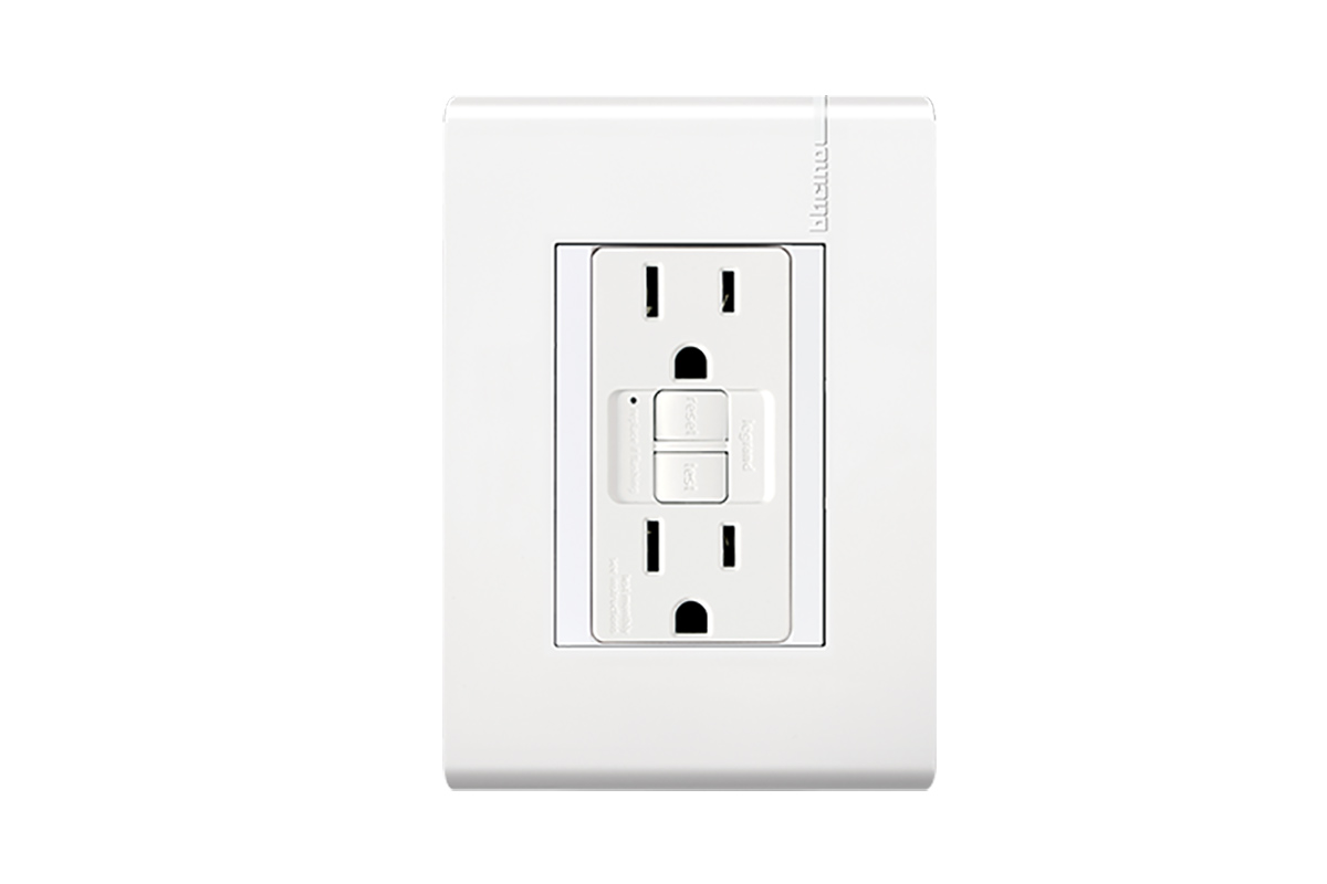 Contacto duplex 2P+T color blanco 