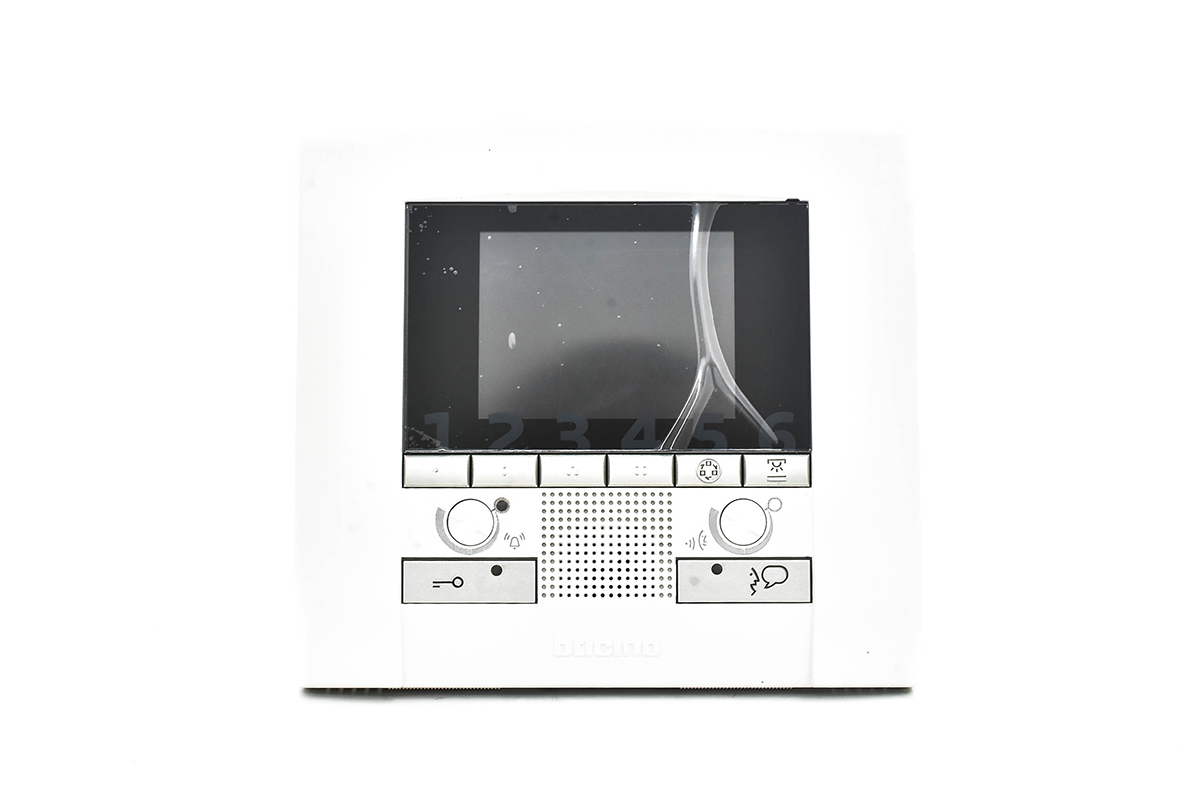 Monitor video polix a color