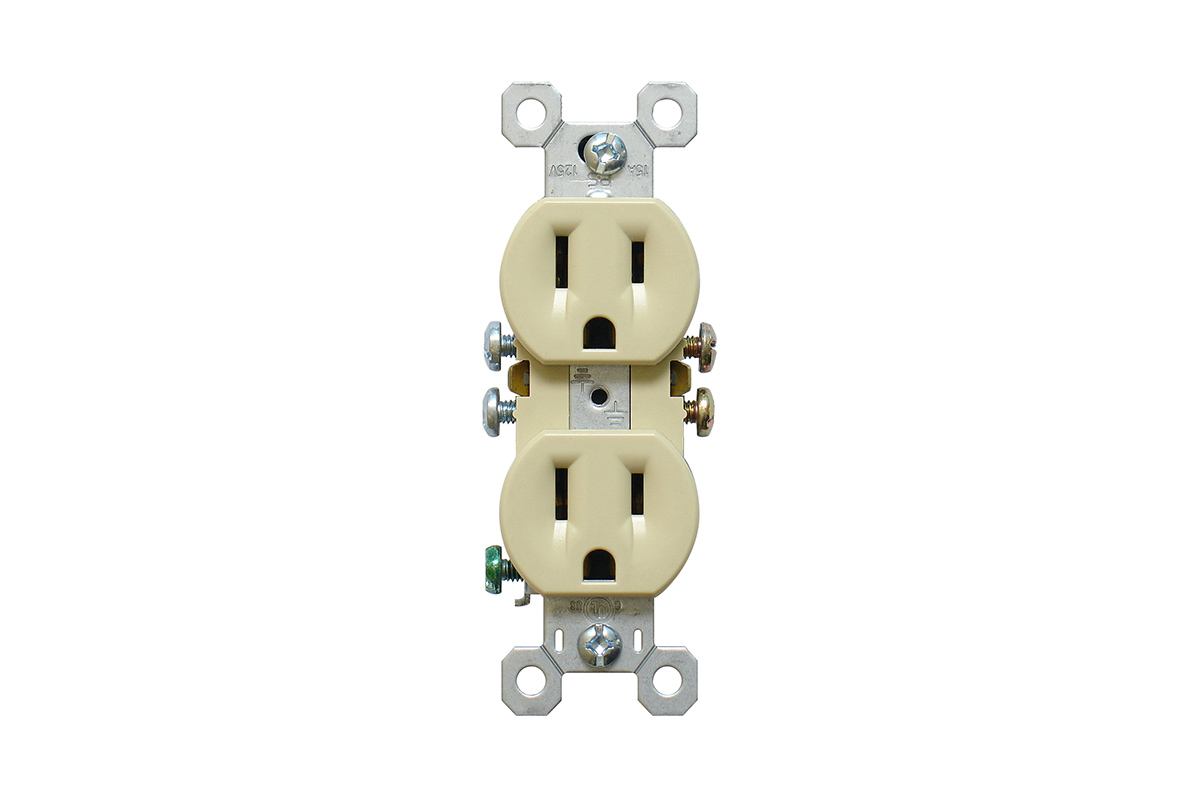 Contacto duplex 2P+T color marfil 