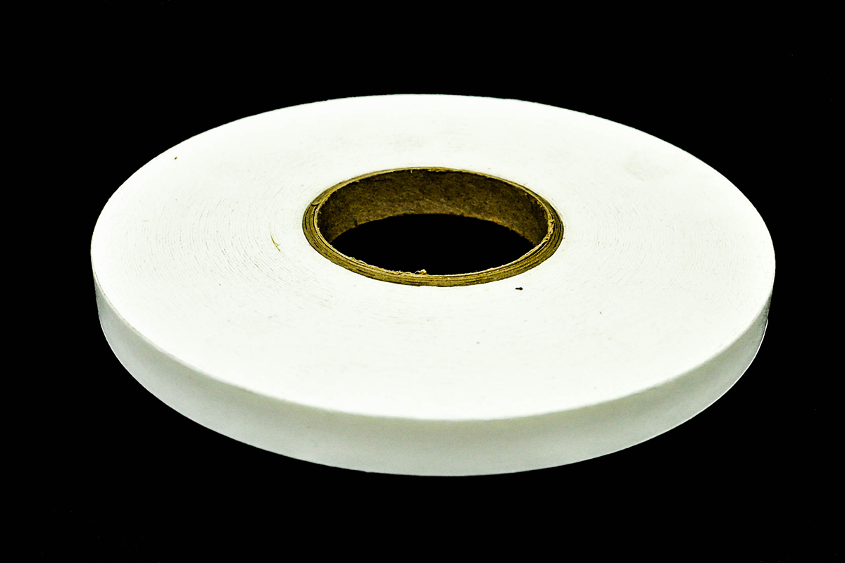 Cinta adhesiva por rollo 19 mm