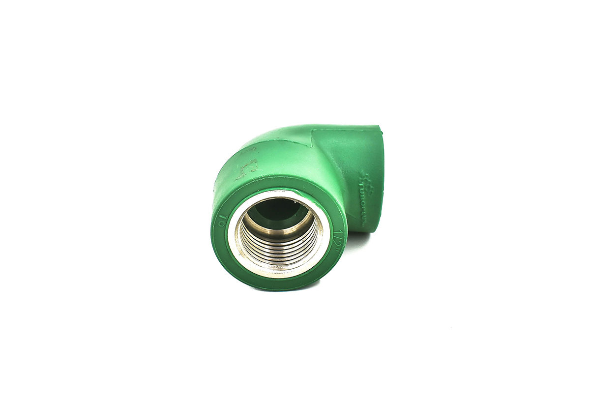Codo 90  rosca hembra 13 x 13 mm