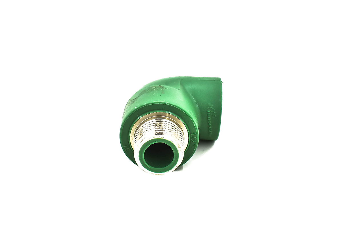 Codo 90  rosca macho 13 x 13 mm