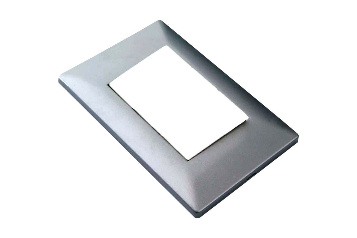 Tapa de 3 ventanas color metal aluminio E913ALM ALPHA
