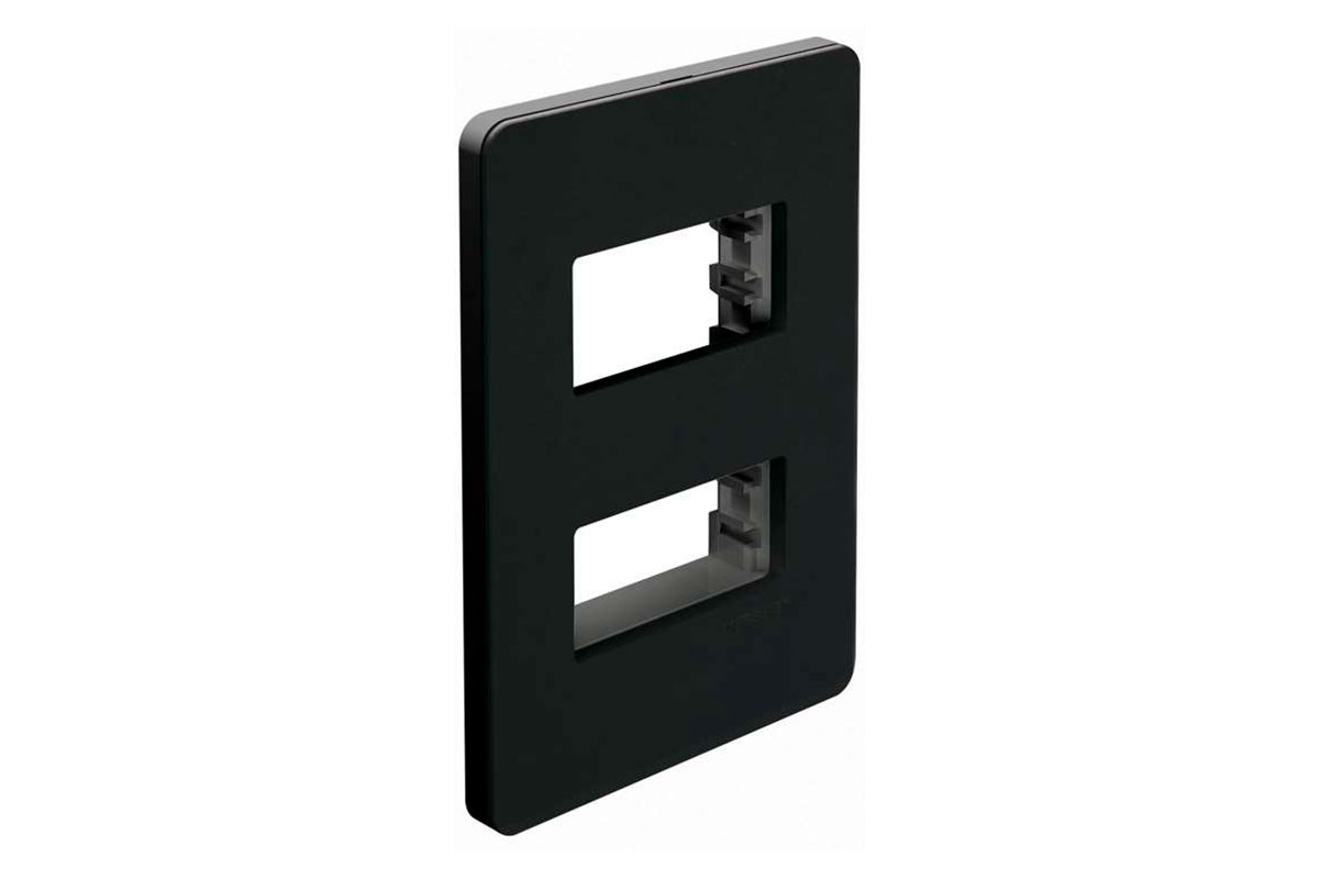 Tapa de dos ventanas N1372-NS chasis color negro