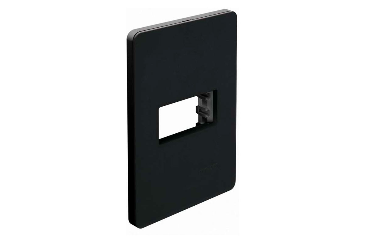 Tapa de una ventana  N1371-NS chasis color negro