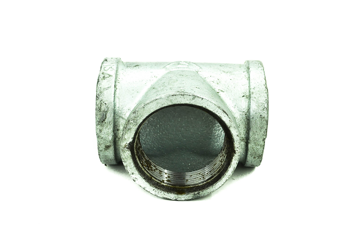 Tee galvanizada 51 mm